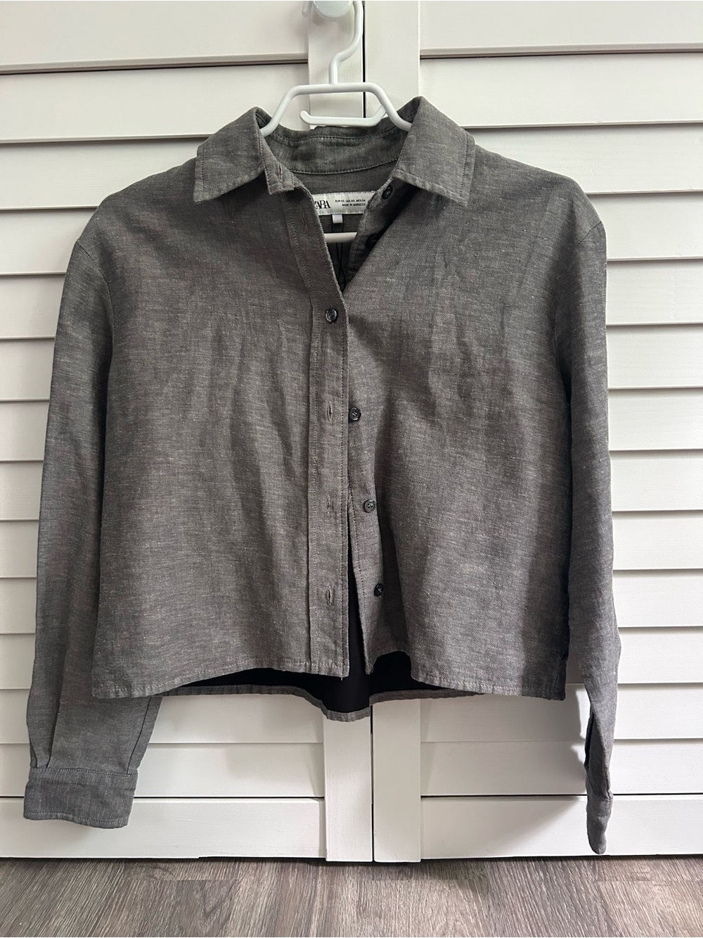 Zara Gray Cropped Button-Up Shirt